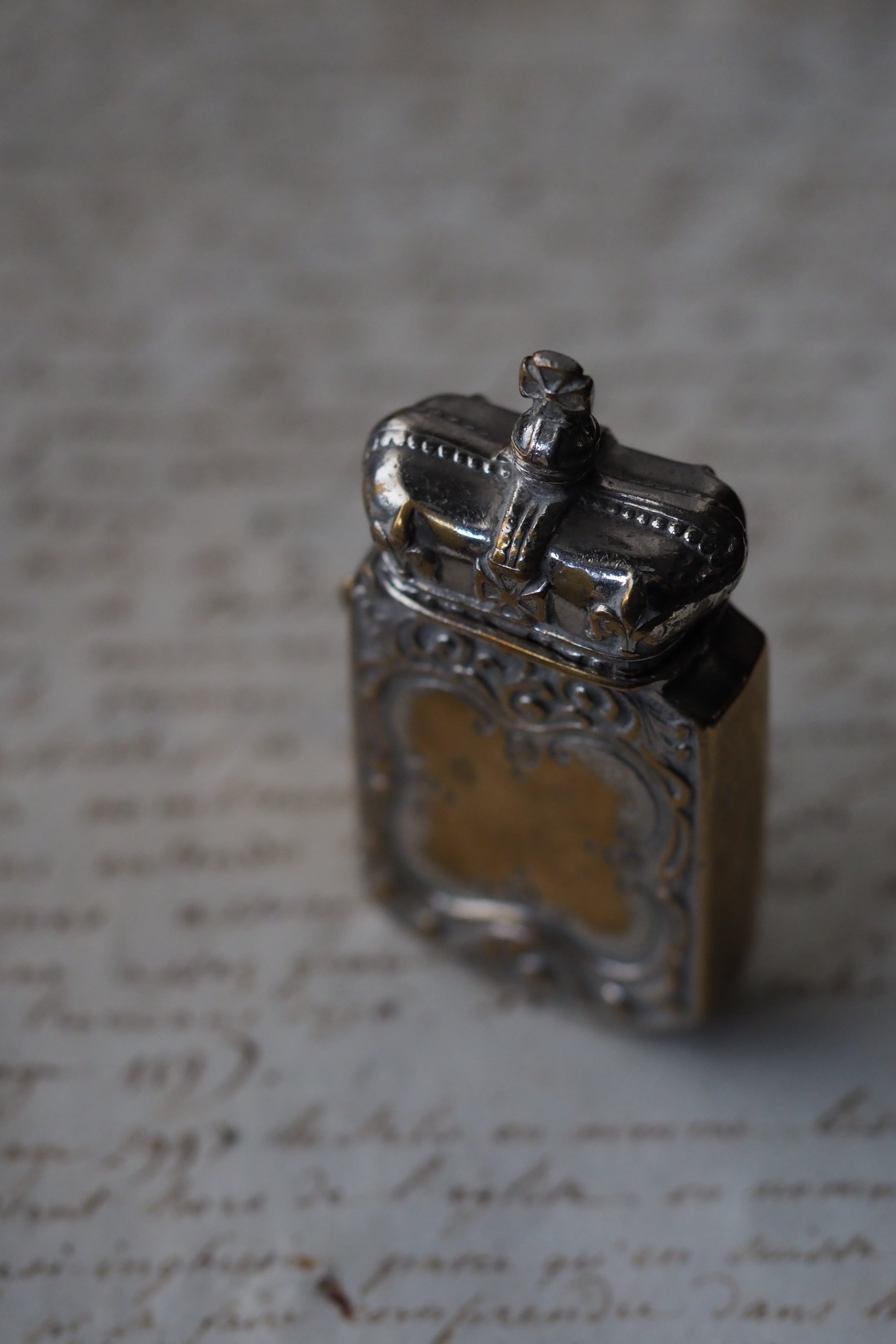 王冠のマッチケース-antique match case | アンティーク.ヴィンテージ