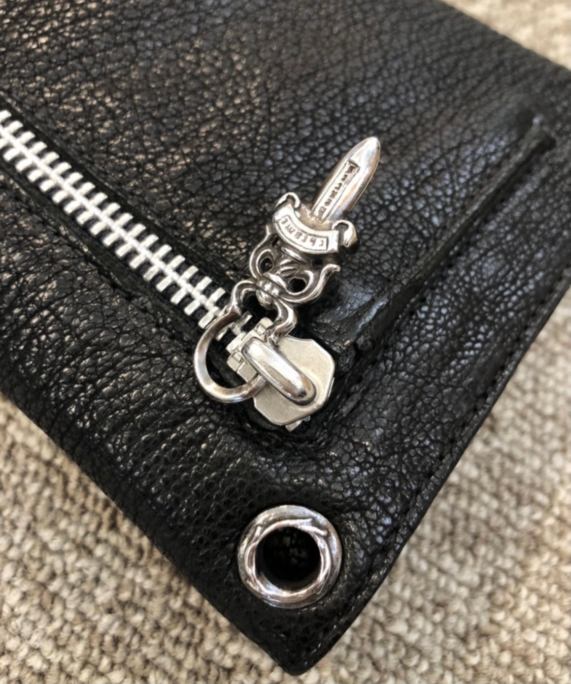 CHROME HEARTS クロムハーツ ウェーブ ウォレット クロスボタン