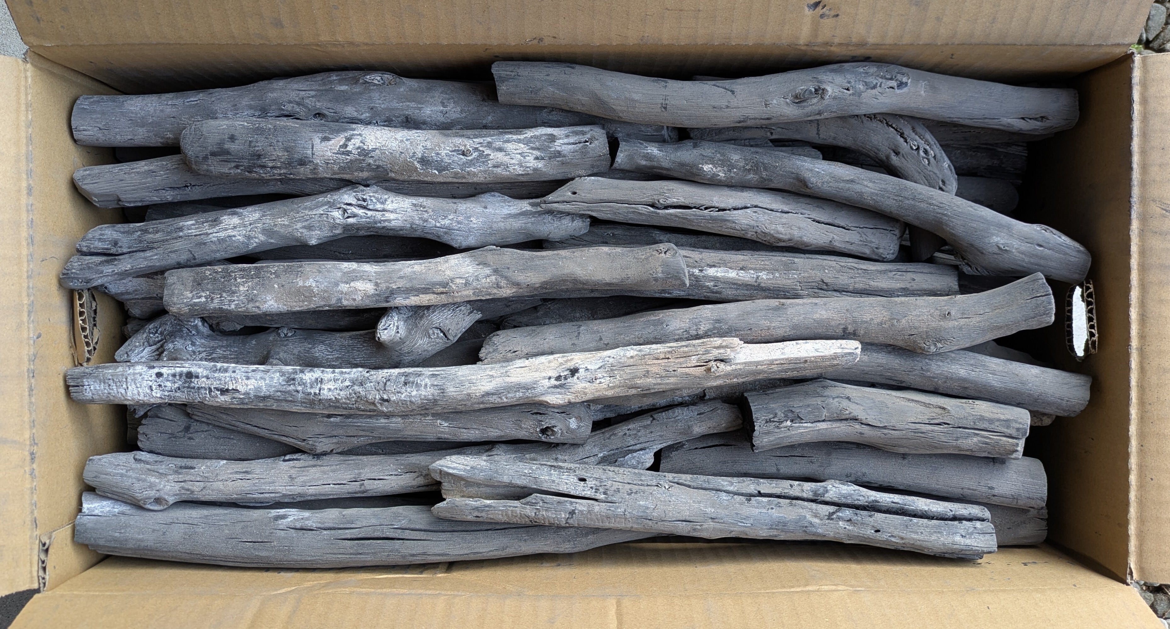 紀州備長炭 15kg 馬目小丸 | 紀州 陸海喰
