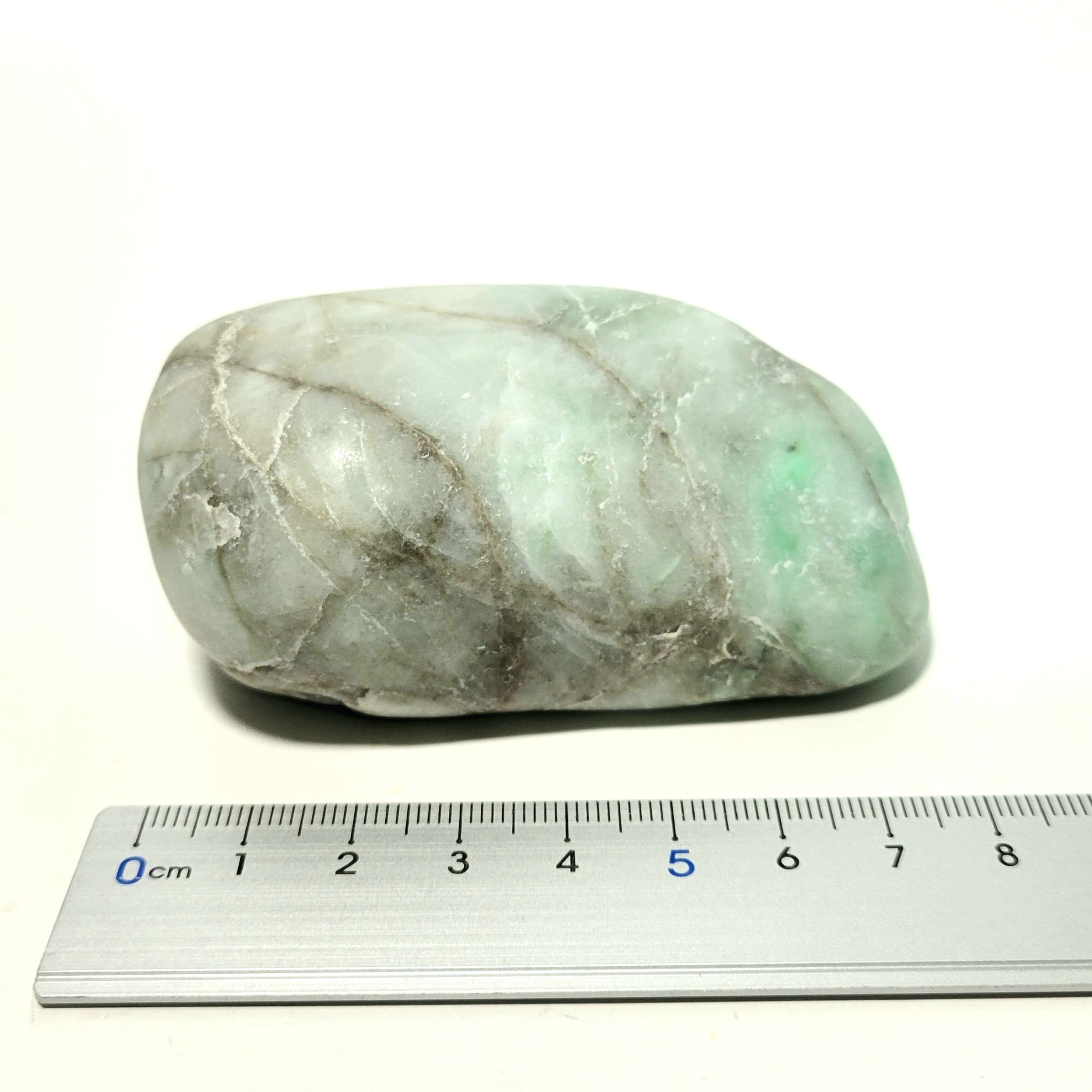 入コン沢原石:海石:糸魚川翡翠 BGU0053 | 糸魚川翡翠工芸家 赤羽可行BASE