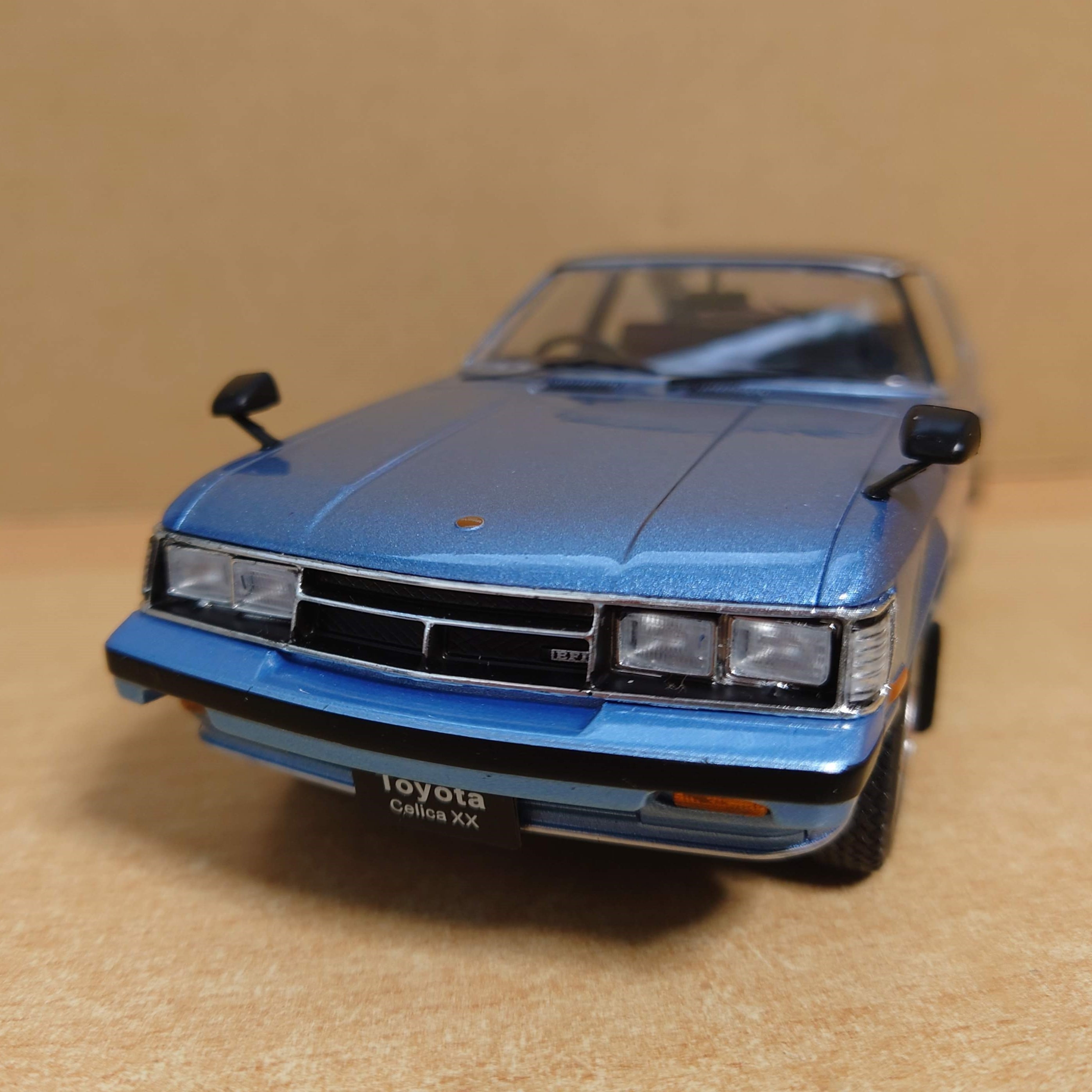 1/24 トヨタセリカ CELICA XX クーペ 1978 ライトブルー WHITEBOX製