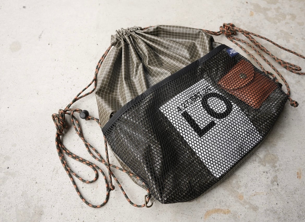 nylon rétro bag (khaki) | Sooty clothing