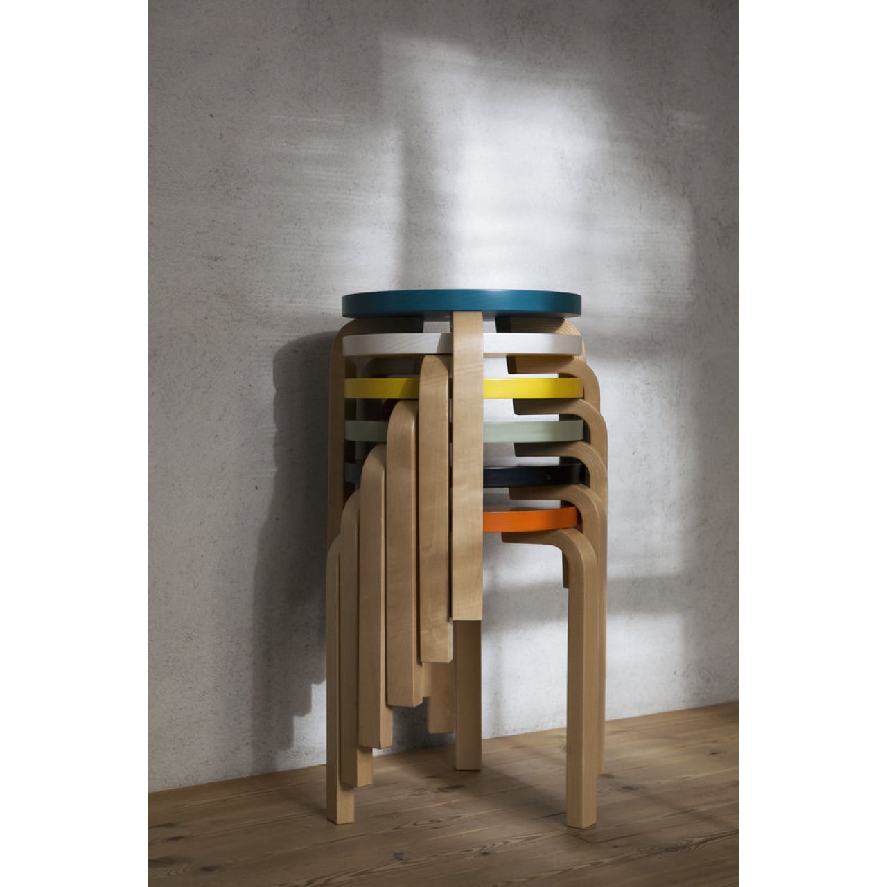 スツール 60 / レッド ラッカー / Stool 60 / red lacquer / 3本脚 / L