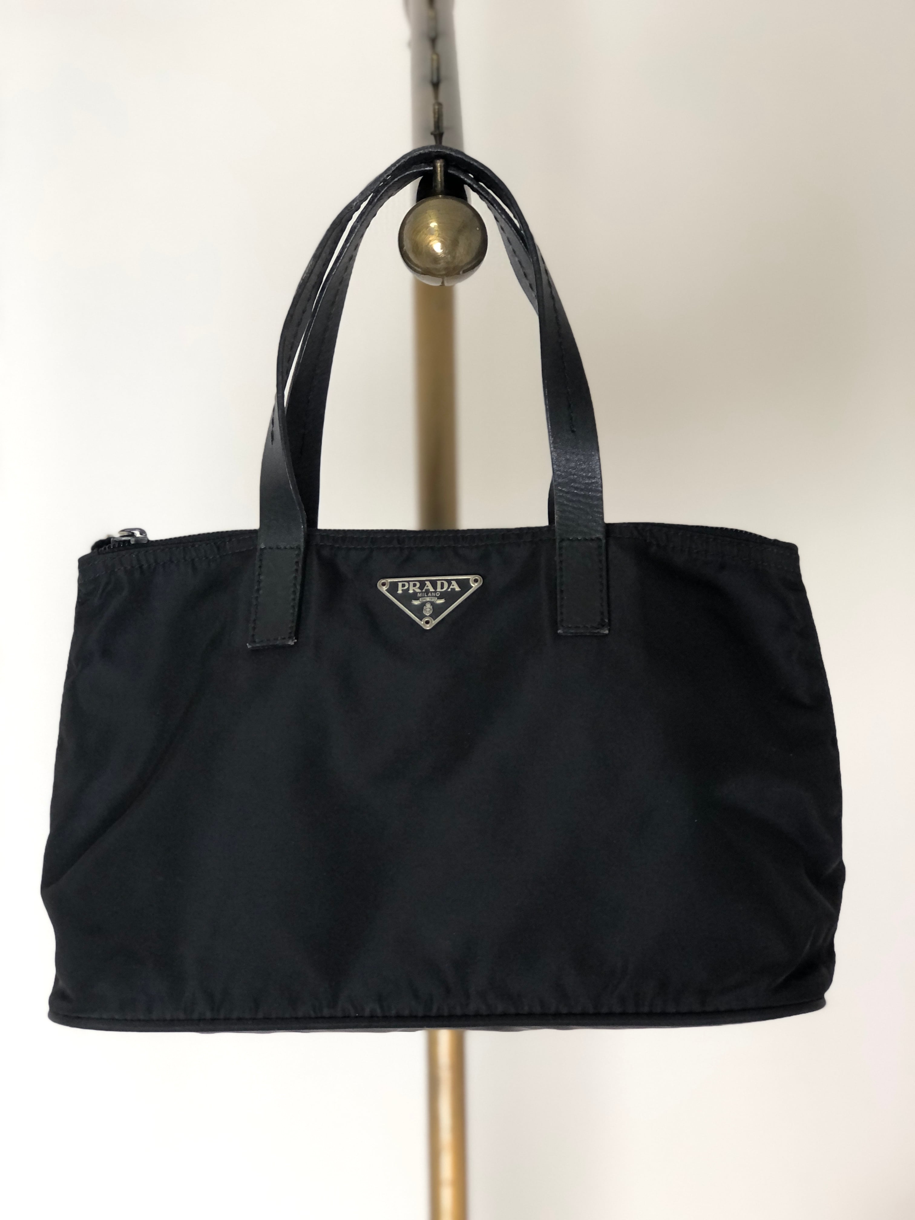 PRADA プラダ トライアングルロゴ ナイロン ハンドバッグ ブラック