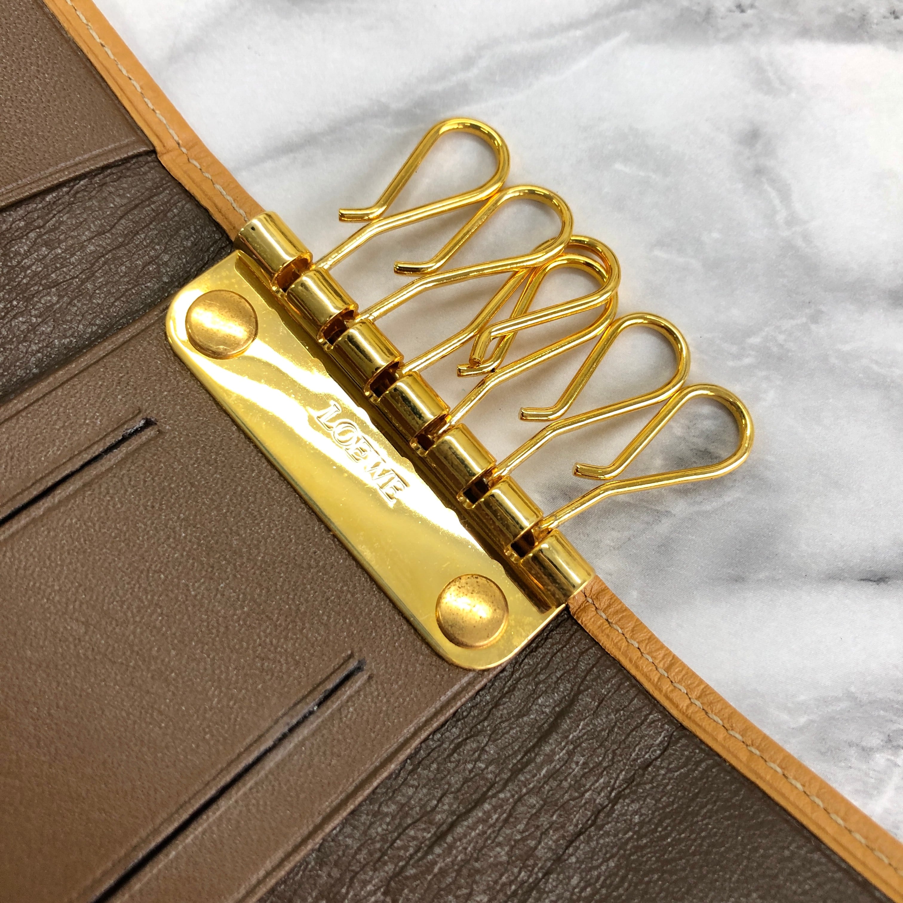LOEWE ロエベ アナグラム レザー 6連 キーケース キャメル vintage