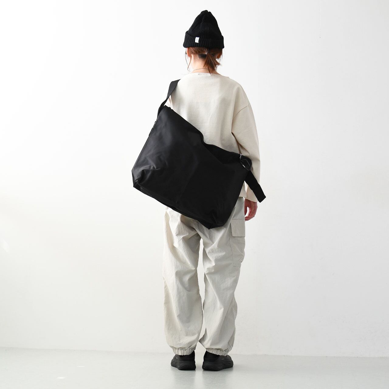 meltum [メルタム] NYLON MESSENGER BAG [bg-0104-23] ナイロン
