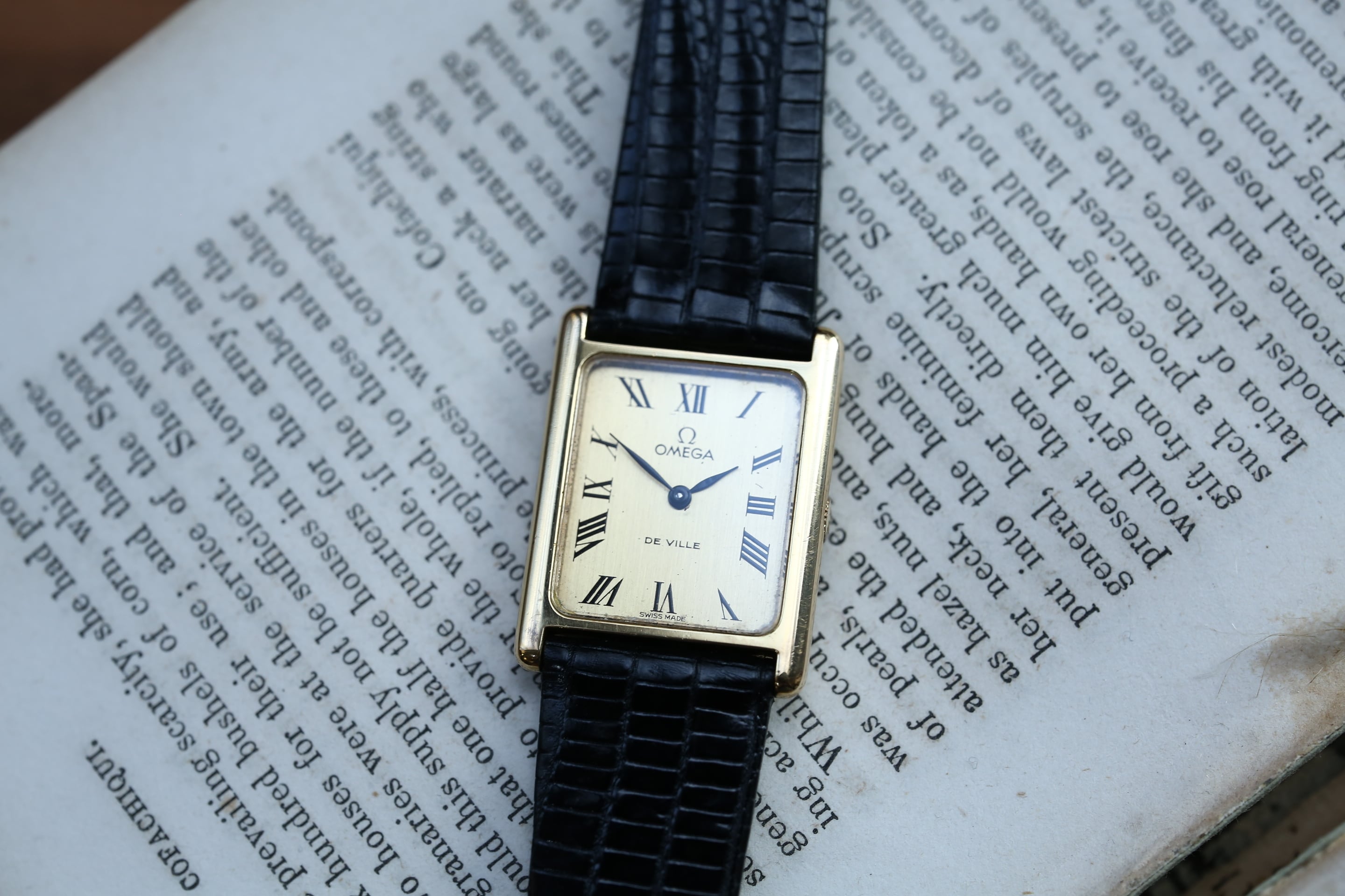 OMEGA】 1970's オメガ デビル レクタンギュラー ローマンインデックス