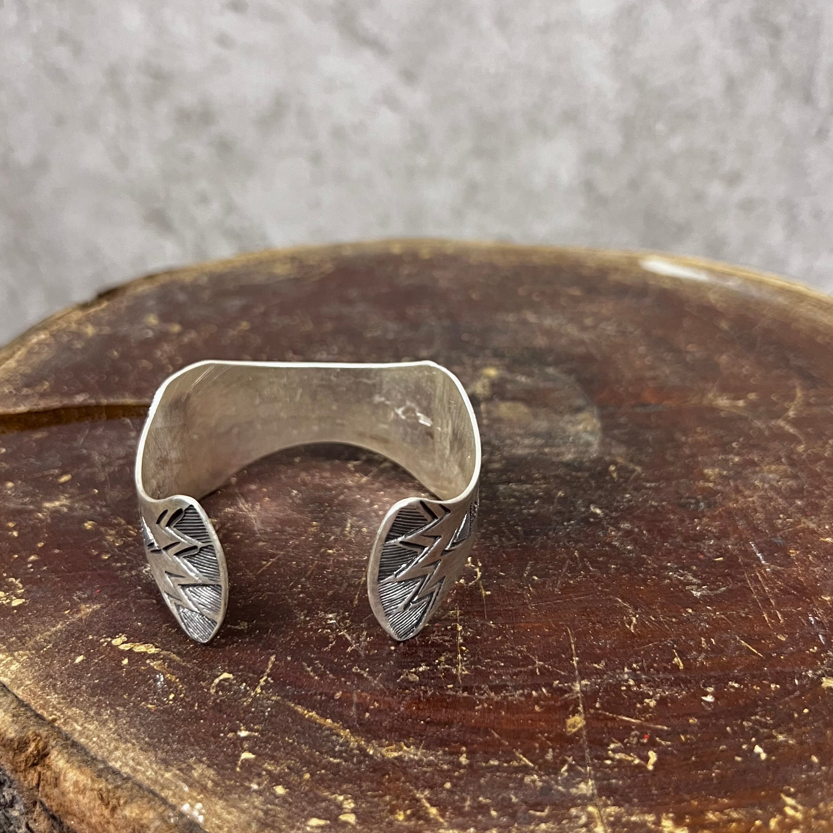 folk jewelry / 