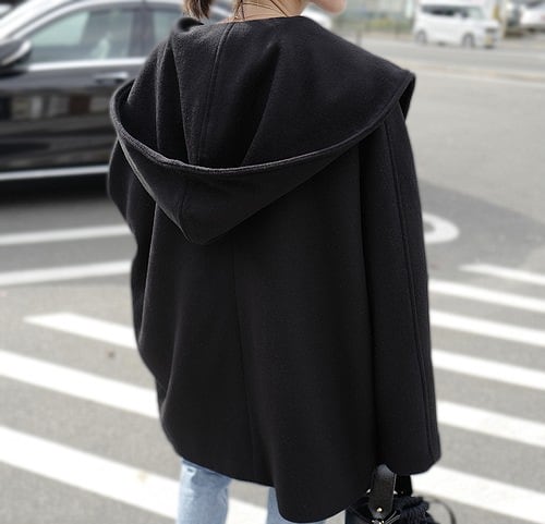 Short Opera Coat Black | gypsohila