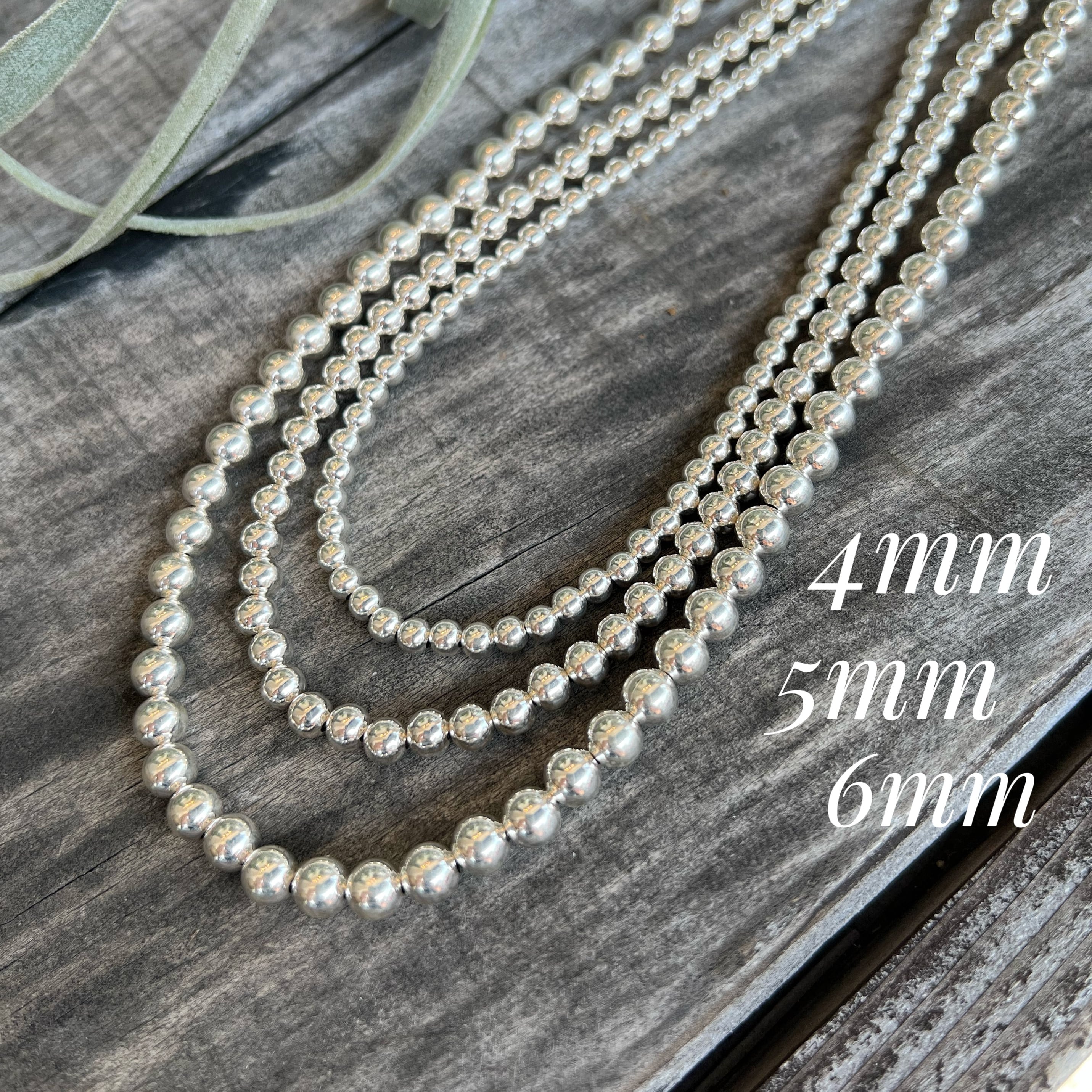 再入荷】ナバホパール ネックレス 丸玉 4mm 45cm シャイニー《Indian