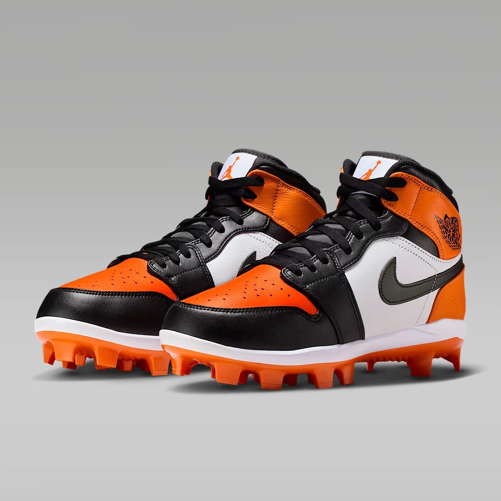 日本未発売】 ナイキ ジョーダン 野球 スパイク Jordan 1 Retro MCS SE