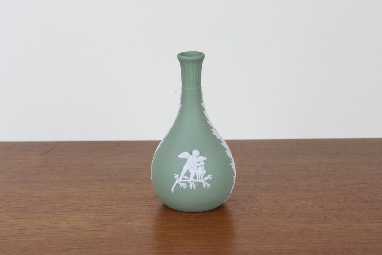 ウェッジウッド ジャスパー 花瓶 セージグリーン フラワーベース