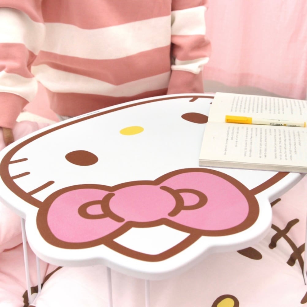 韓国限定 公式】hello kitty holding table / ハローキティ キティー