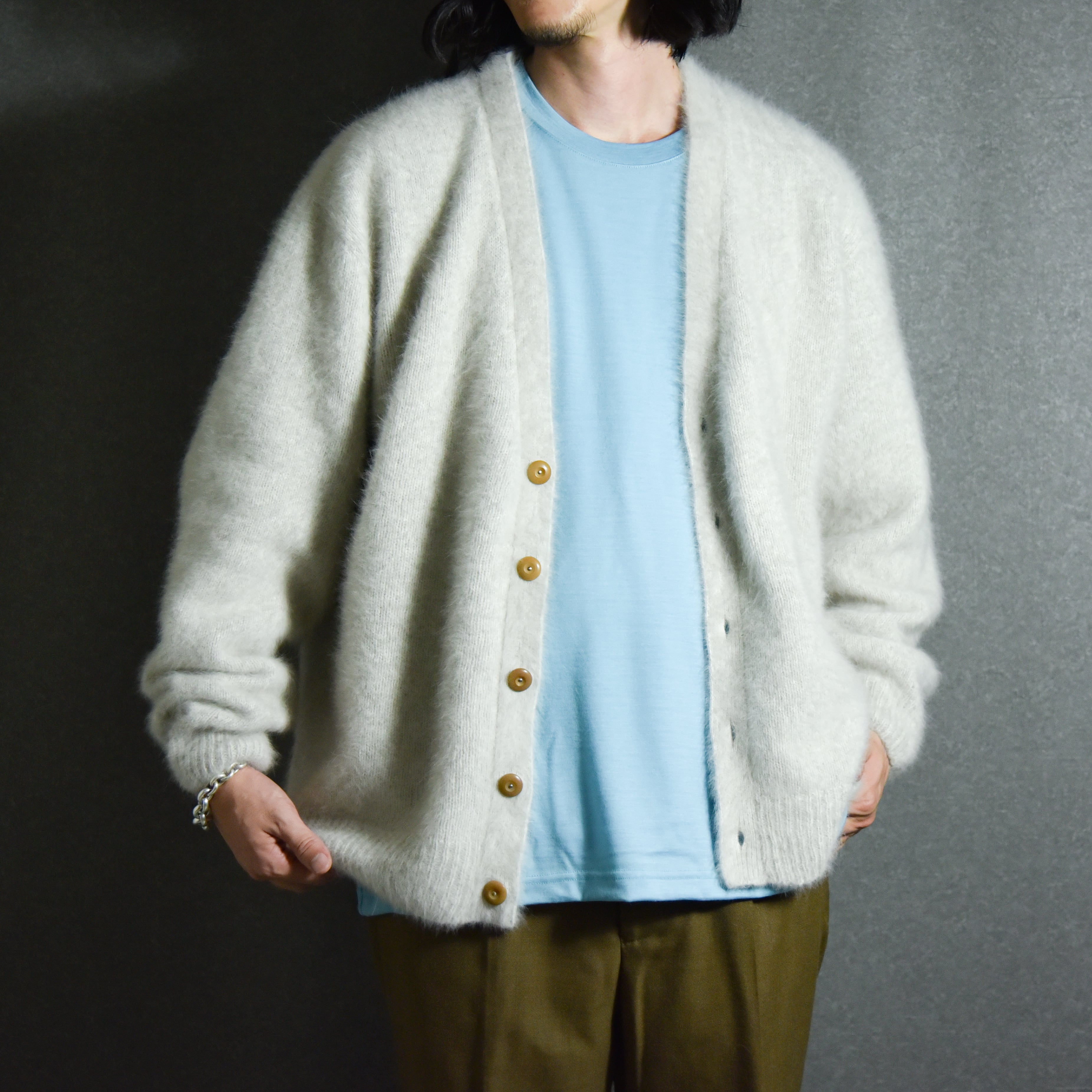 intch.】