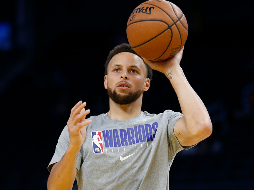 ステフィン・カリー、『バブル』成功を称えるとともに来シーズン