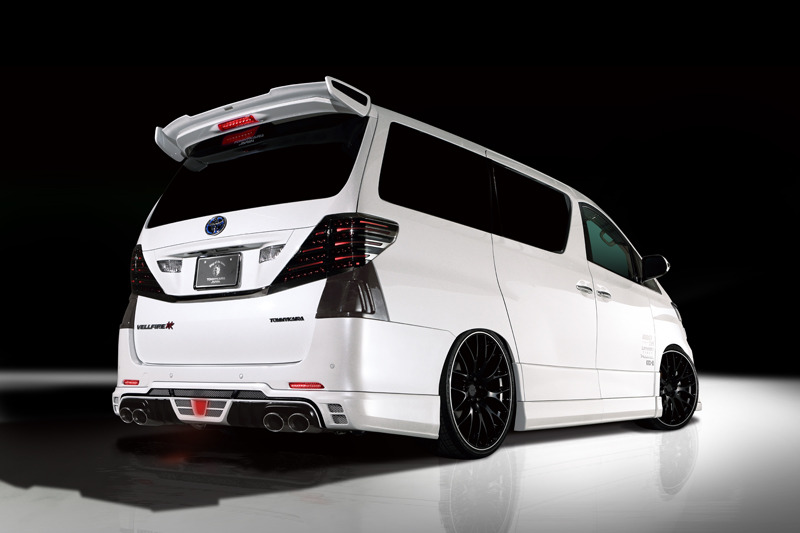 リアハーフスポイラー 4本出しマフラー専用 FRP製 未塗装品