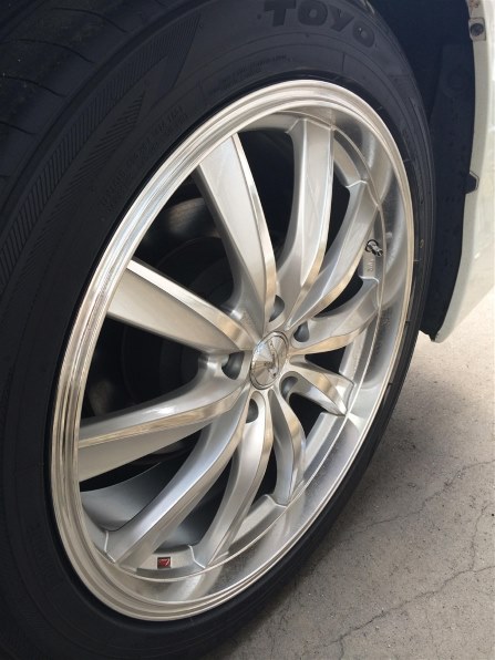 TOYO TIRE TRANPATH LuII 245/40R20 99W XL投稿画像・動画 - 価格.com