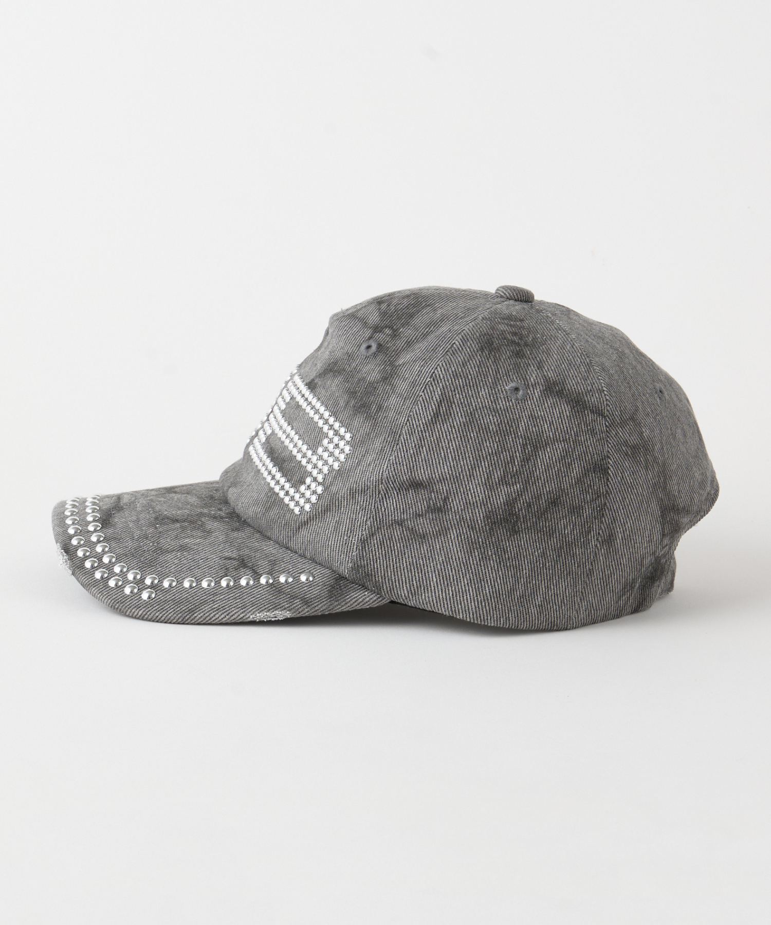 BD STUDS DAMAGE CAP – BEEDEN