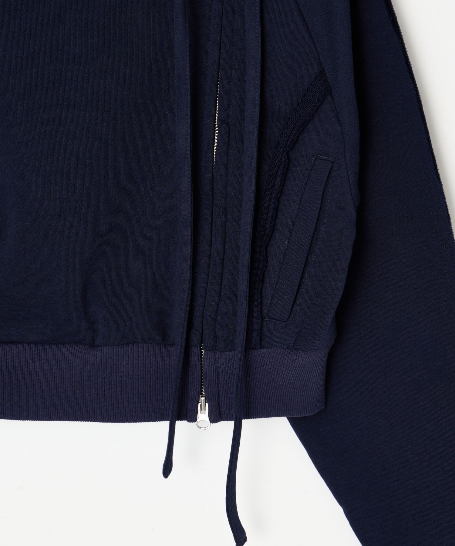 OFF SHOULDER SIDE ZIP TOPS – BEEDEN