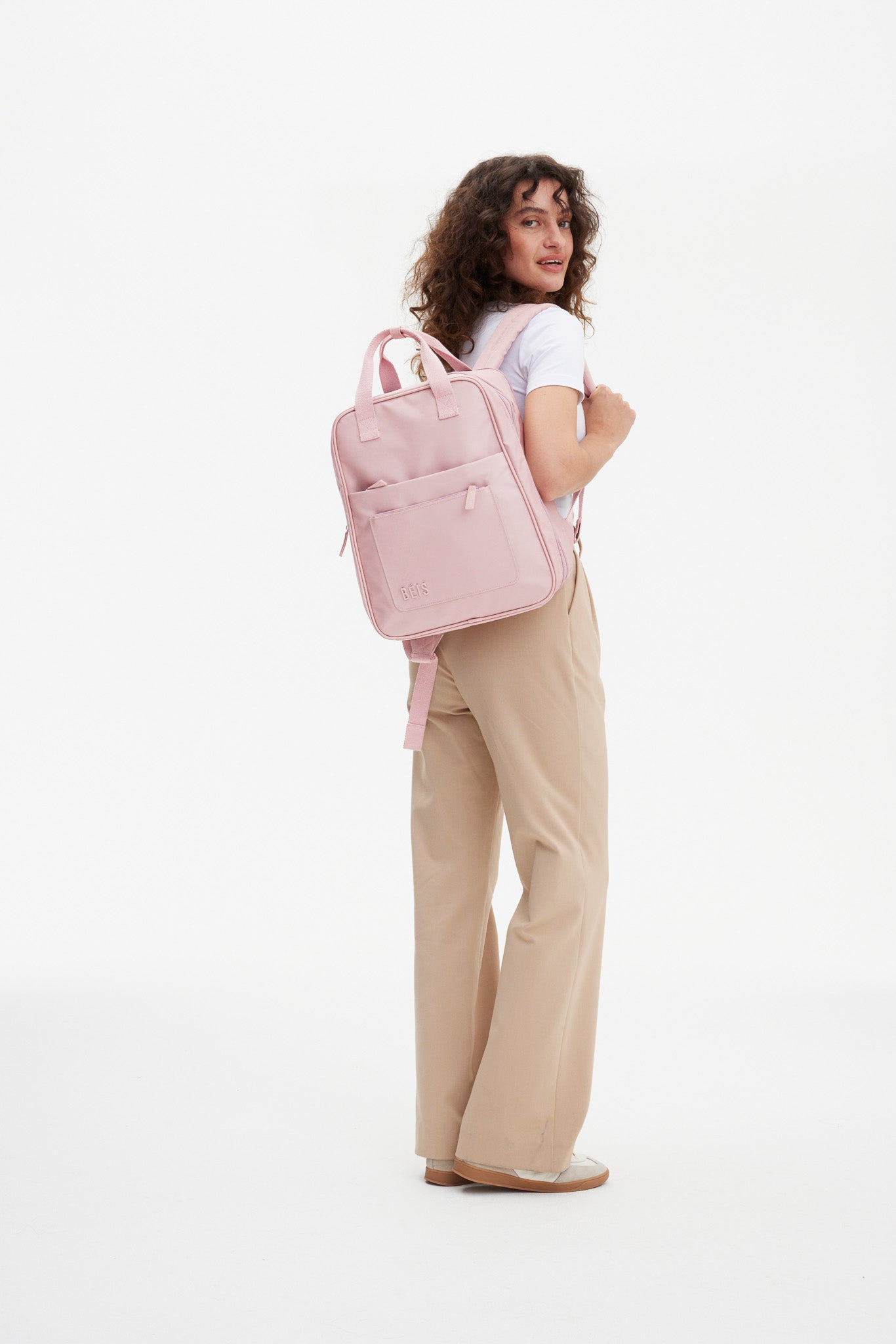 BÉIS 'The Expandable Backpack' in Atlas Pink - Expandable Travel