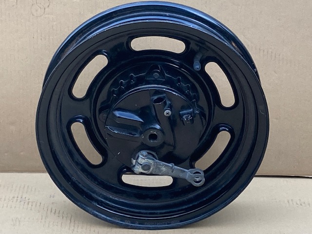 エイプ50の純正パーツが入荷しました。 | バイクパーツのジャンクボックス