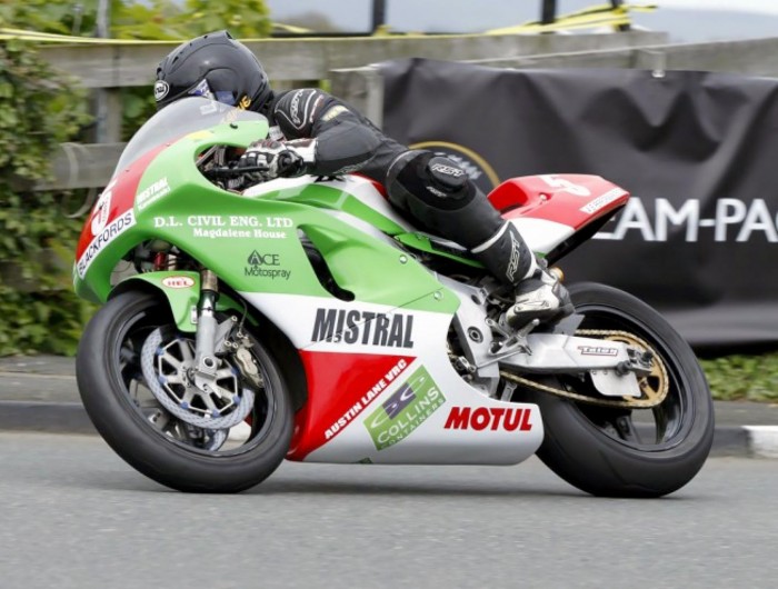 New Classic TT rules to allow big-bore Kawasaki ZXR750 | BikeSport