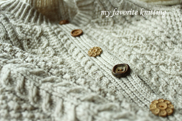 贅沢な手編みのざっくりニットカーディガン | nunocoto