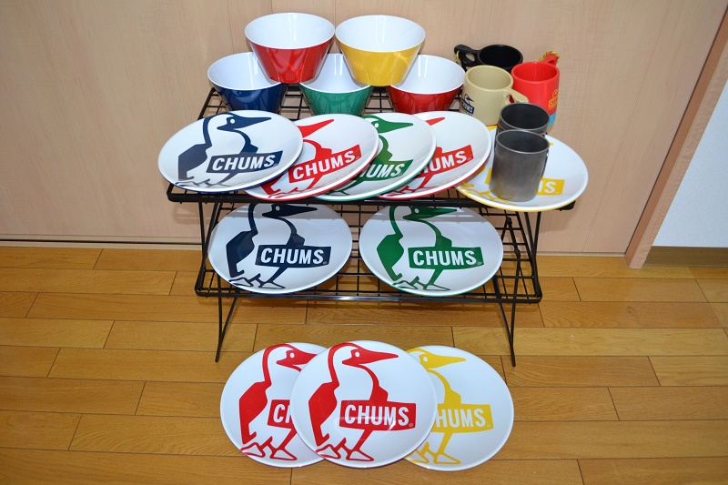 見た目と収納力がGOOD!CHUMSメラミンディッシュセットすごく良い