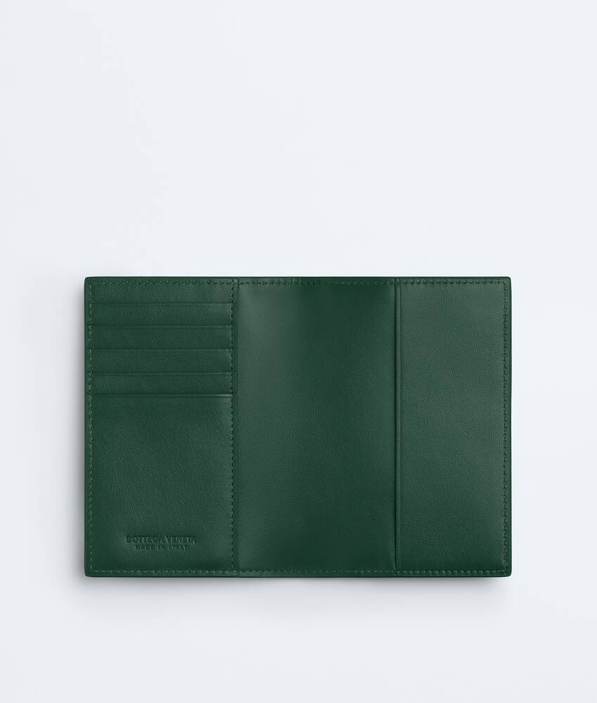 Women's Cassette Passport Case in Emerald green | Bottega Veneta US