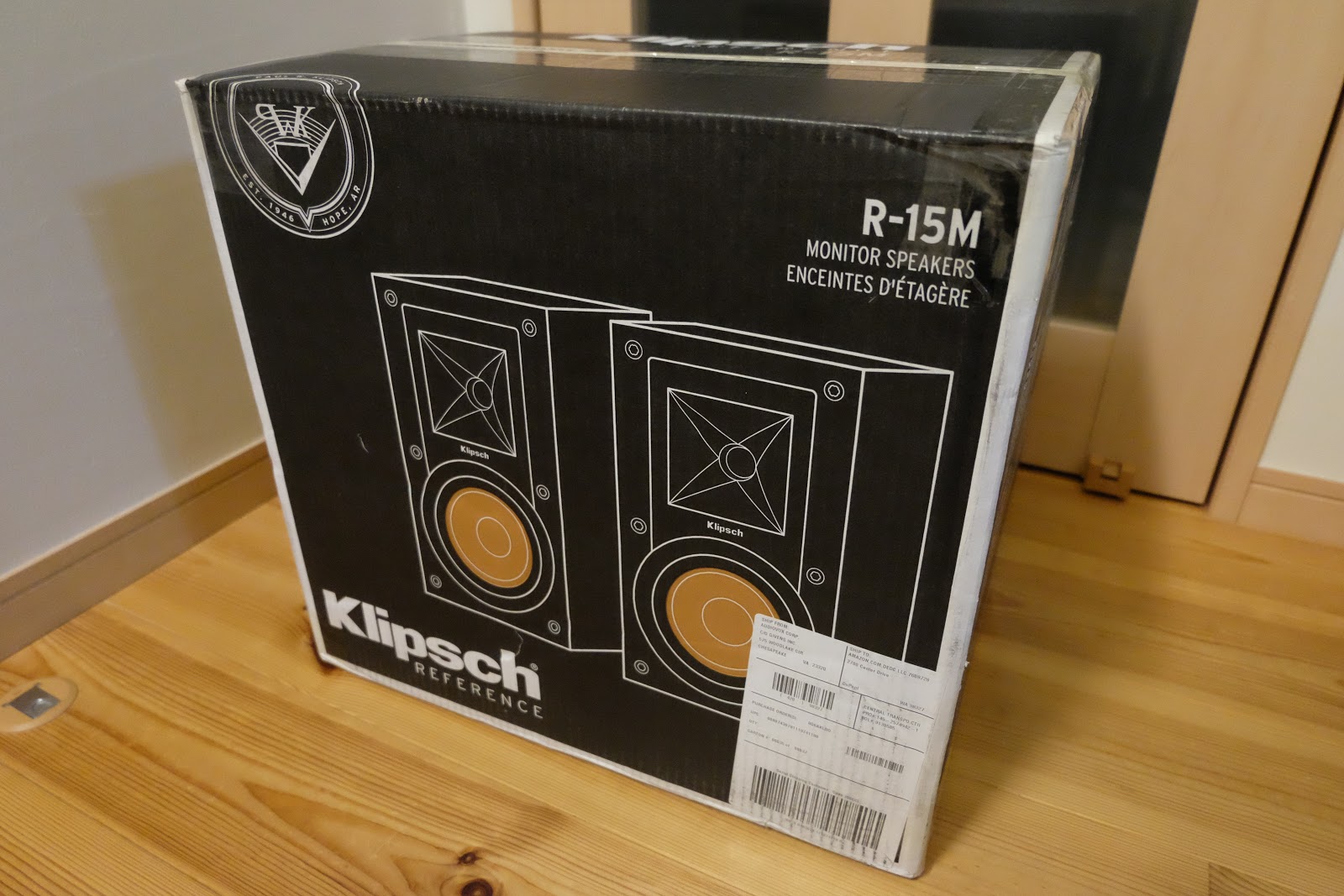 能率94dB。コスパ最強のオシャレな高性能スピーカー「Klipsch R-15M