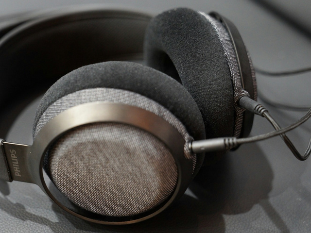 Philips、Fidelioシリーズの新フラッグシップヘッドホン『Fidelio X3
