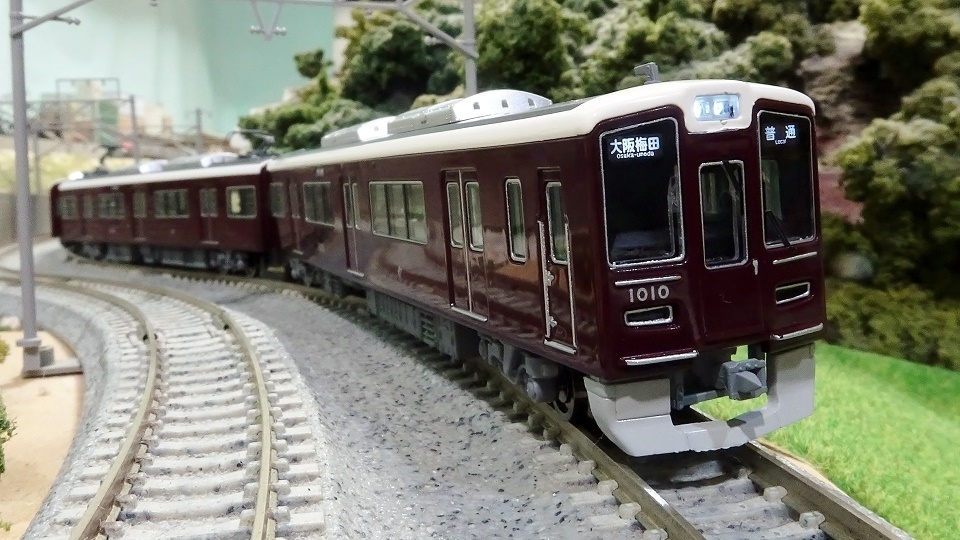 ポポンデッタ 阪急1000系がついに発売 ーGMと比べて・・・ - ビスタ