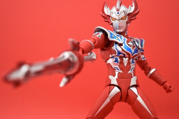 S.H.Figuarts ウルトラマンタイガ トライストリウム | 魂の玩具箱