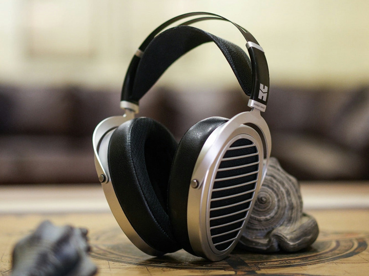 HIFIMAN、SUSVARAベースの新ダイアフラムを特徴とするシリーズ第4世代