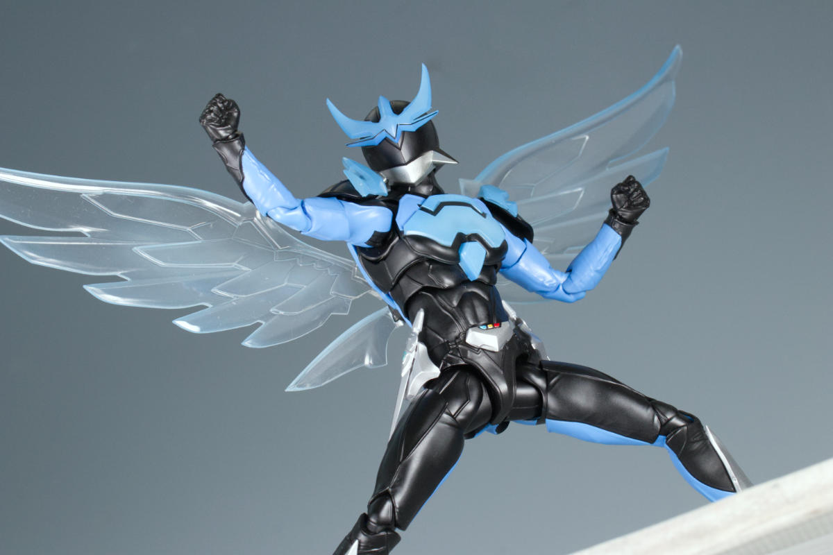 S.H.Figuarts 真骨彫製法 ウイングマン ミニレビュー | ヒーロー