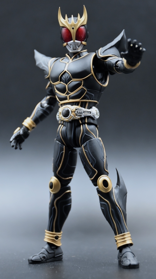 S.H.Figuarts（真骨彫製法） 仮面ライダークウガ アルティメット