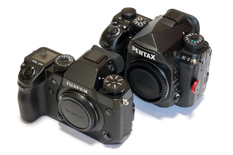 念願のXマウント機入手！ FUJIFILM X-H1 は本気で使えるミラーレス機な