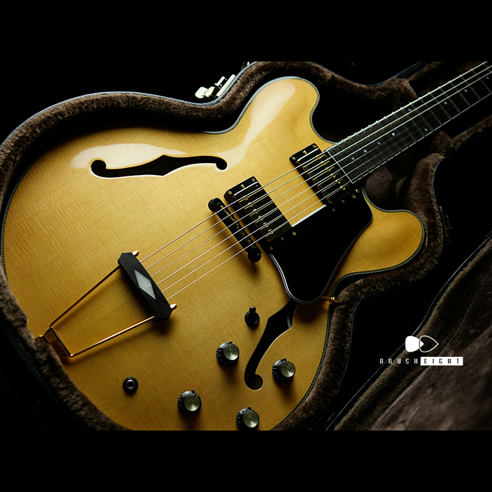 Brush eight / 【SOLD】Seventy Seven Guitars EXRUBATO-JAZZ “Natural”