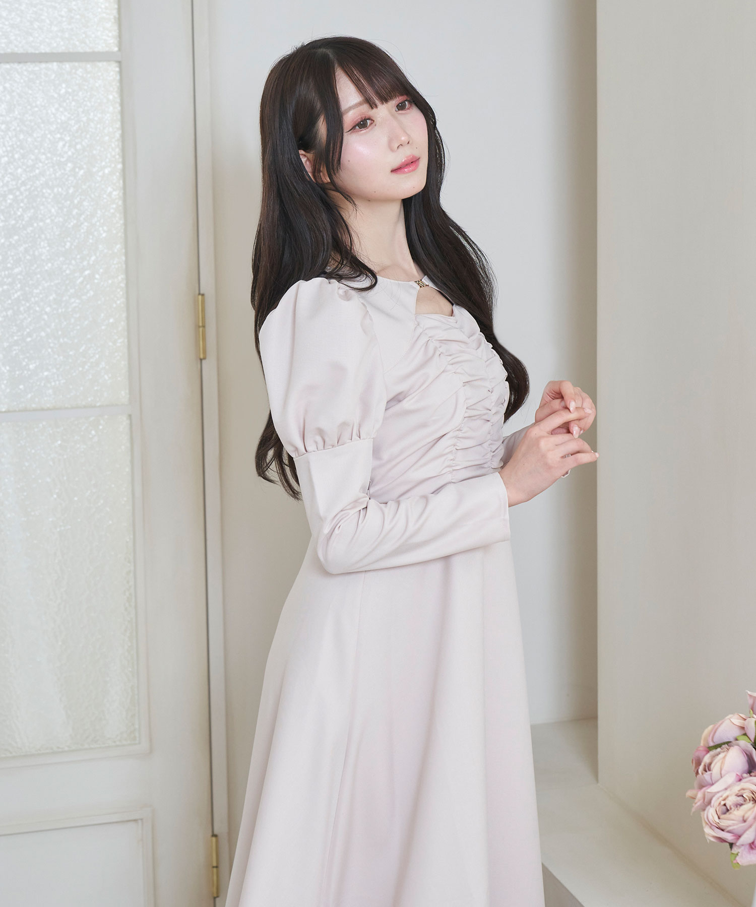rose decolletage charm dress – BUNNY APARTMENT