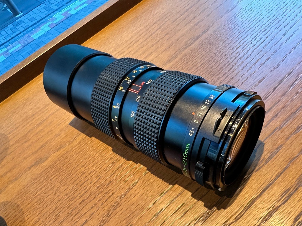 M645の中判レンズを35mm一眼で。Mamiya-sekor ZOOM ULD C 105-210mm F4