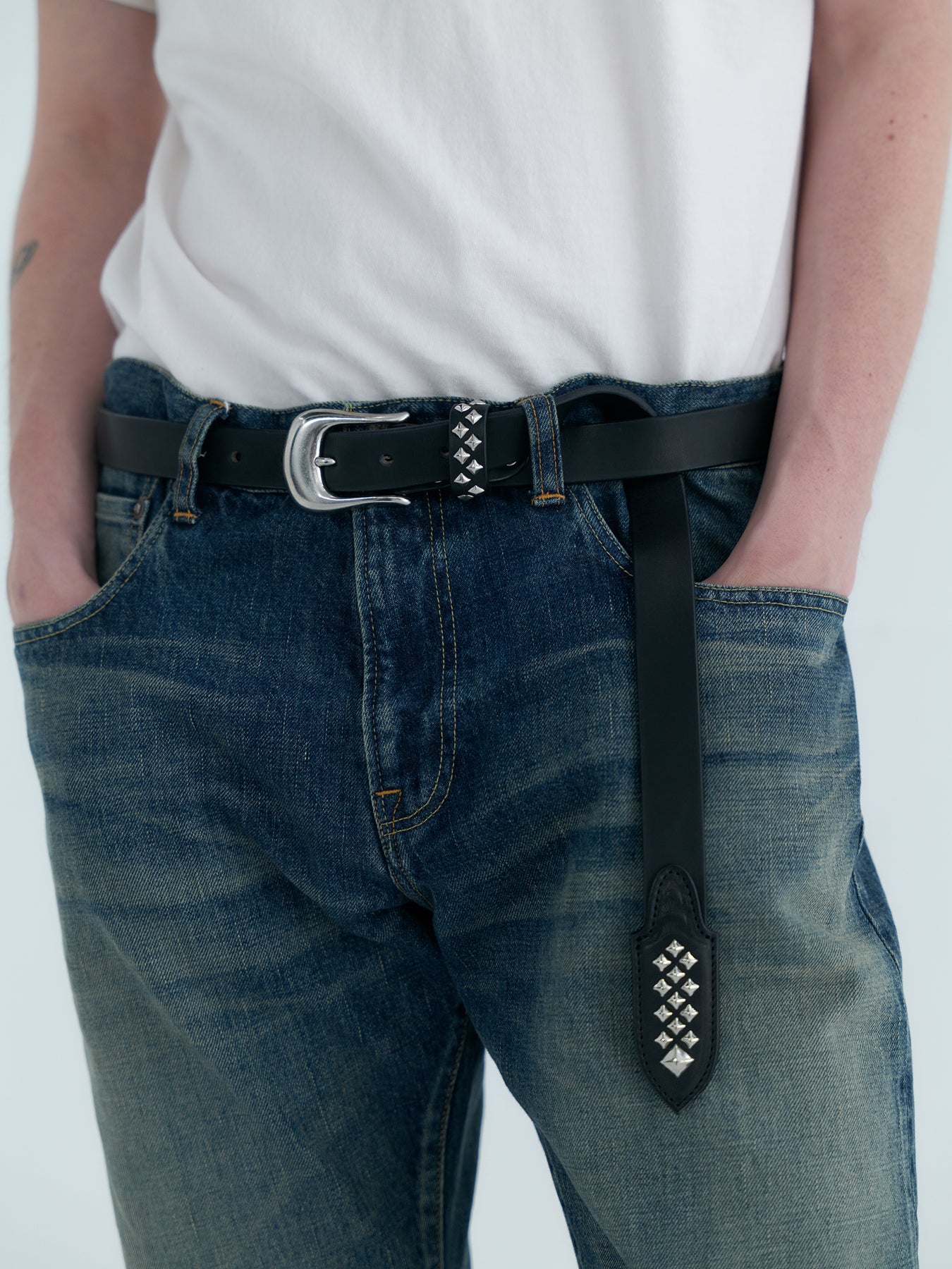 STUDS LEATHER NARROW BELT ＜TYPE B＞ – CALEE ONLINE STORE