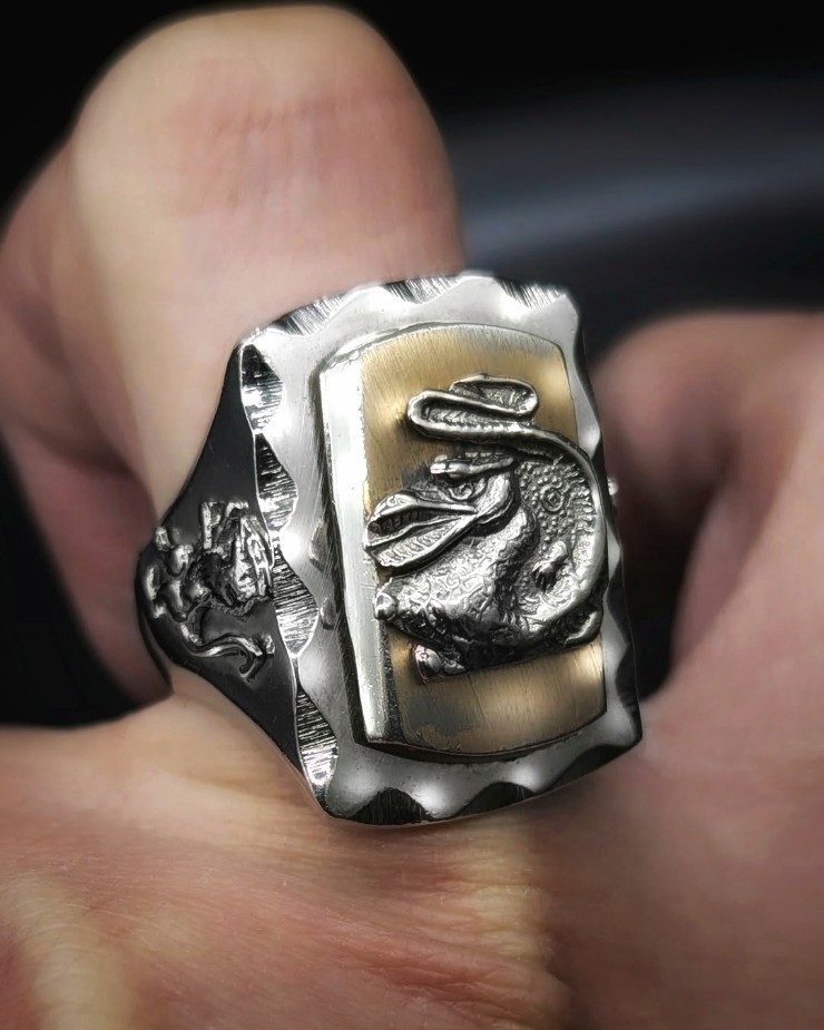 Vintage Mexican Biker Ring “Lucky Demon Dragon” | 8UP