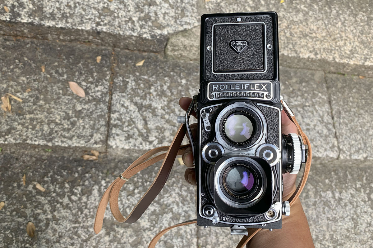二眼レフカメラRolleiflex 2.8D Xenotarのレビューと作例を紹介