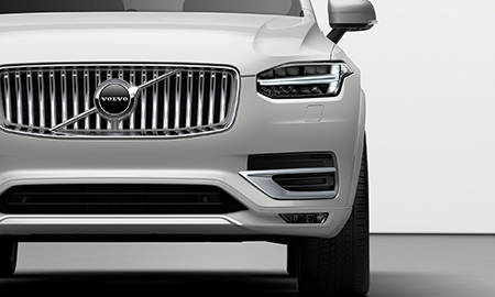 XC90（ボルボ）T5 AWD モメンタム（2019年10月）｜カタログ