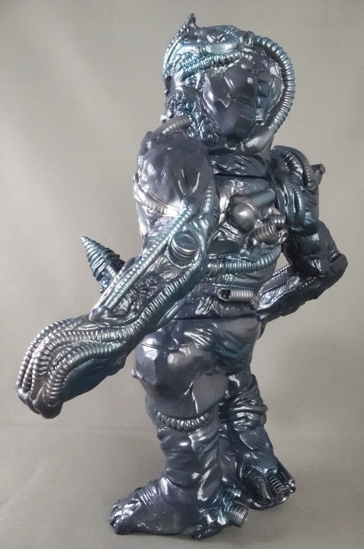 UNBOX INDUSTRIES 鉄男 藍鉄バージョン レビュー - okurejeの日記