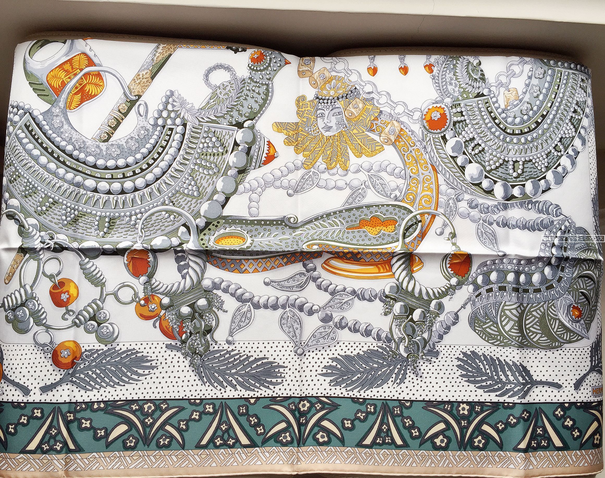 エルメス)カレ90《Zenobieパルミラの女王ゼノビア》スカーフ (HERMES