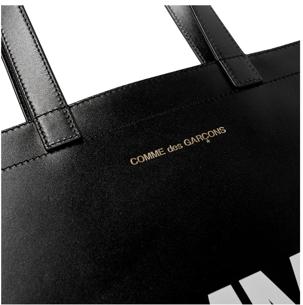 関税込】新作◇COMME DES GARCONS◇ロゴ レザー トートバッグ (COMME