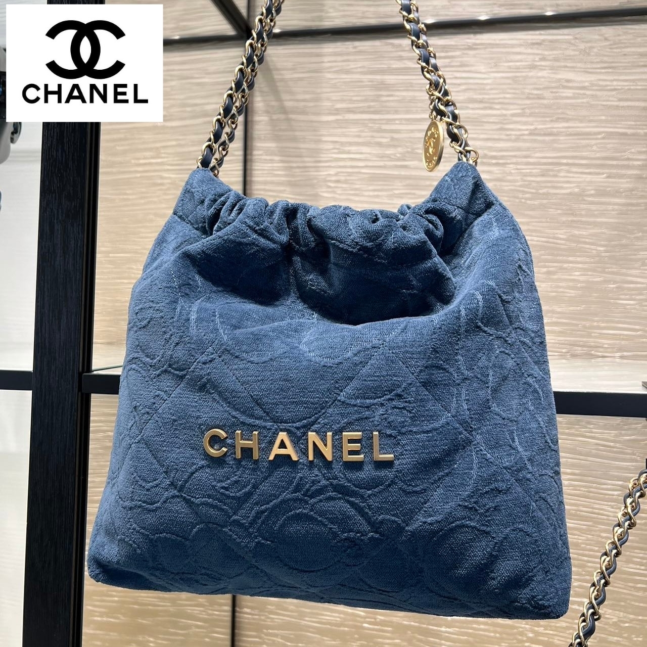 CHANEL】デニムカメリア♪シャネル22 スモールハンドバッグ (CHANEL