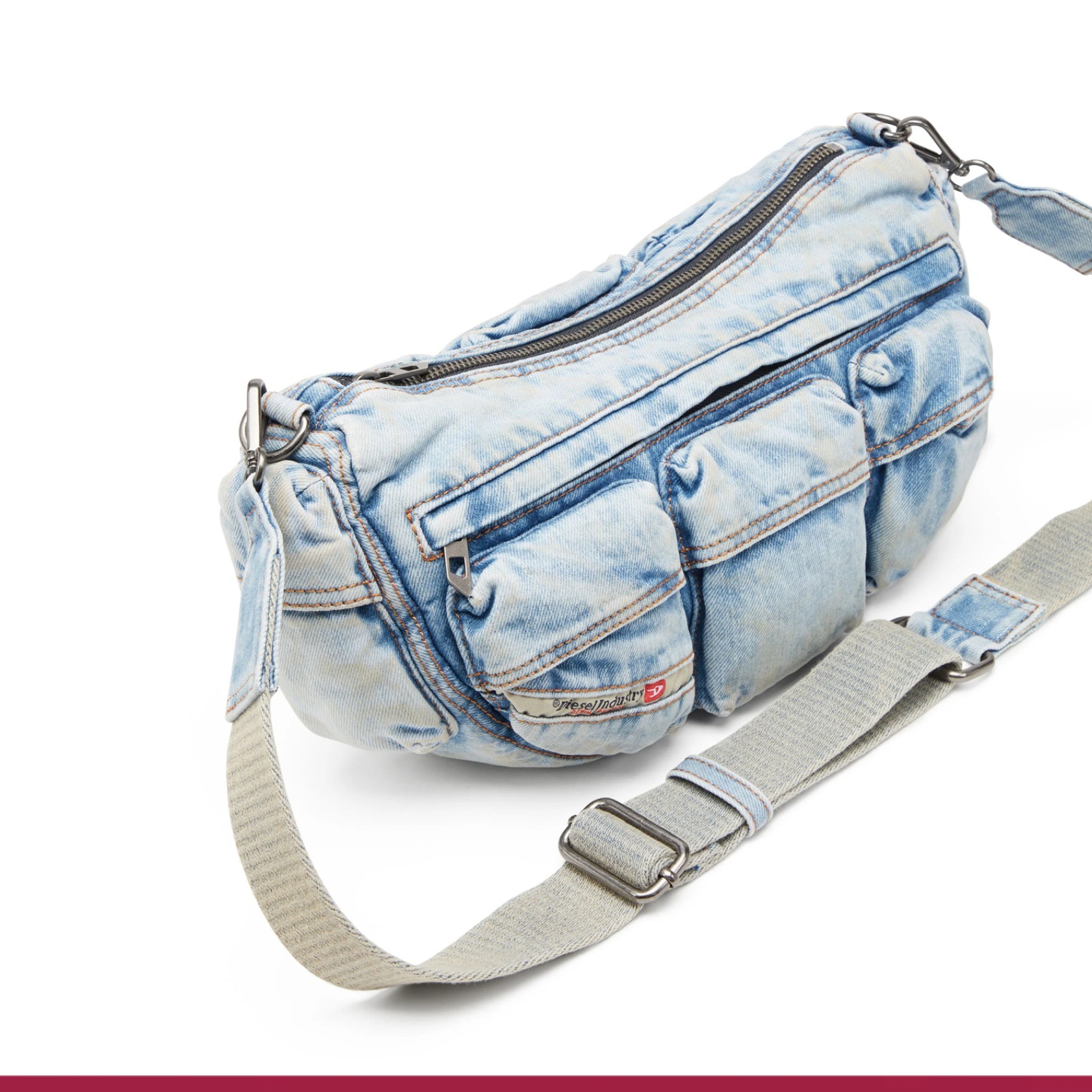 国内即発】DIESEL『Re-Edition Travel 3000 Shoulder Bag X』 (DIESEL