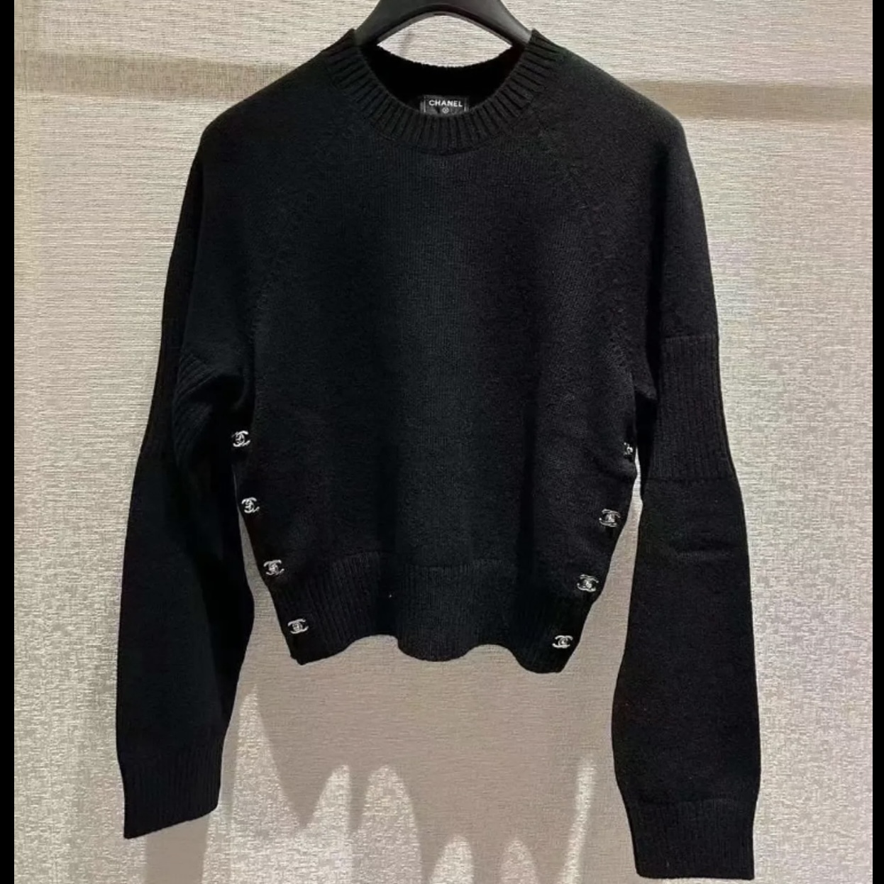 ☆ターンロック金具が可愛い☆ シャネル ニット シンプル (CHANEL